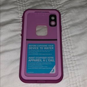 iphone xr lifeproof case
